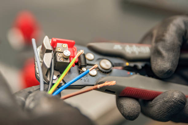 Best Best Electricians Near Me  in Bayshe, OR